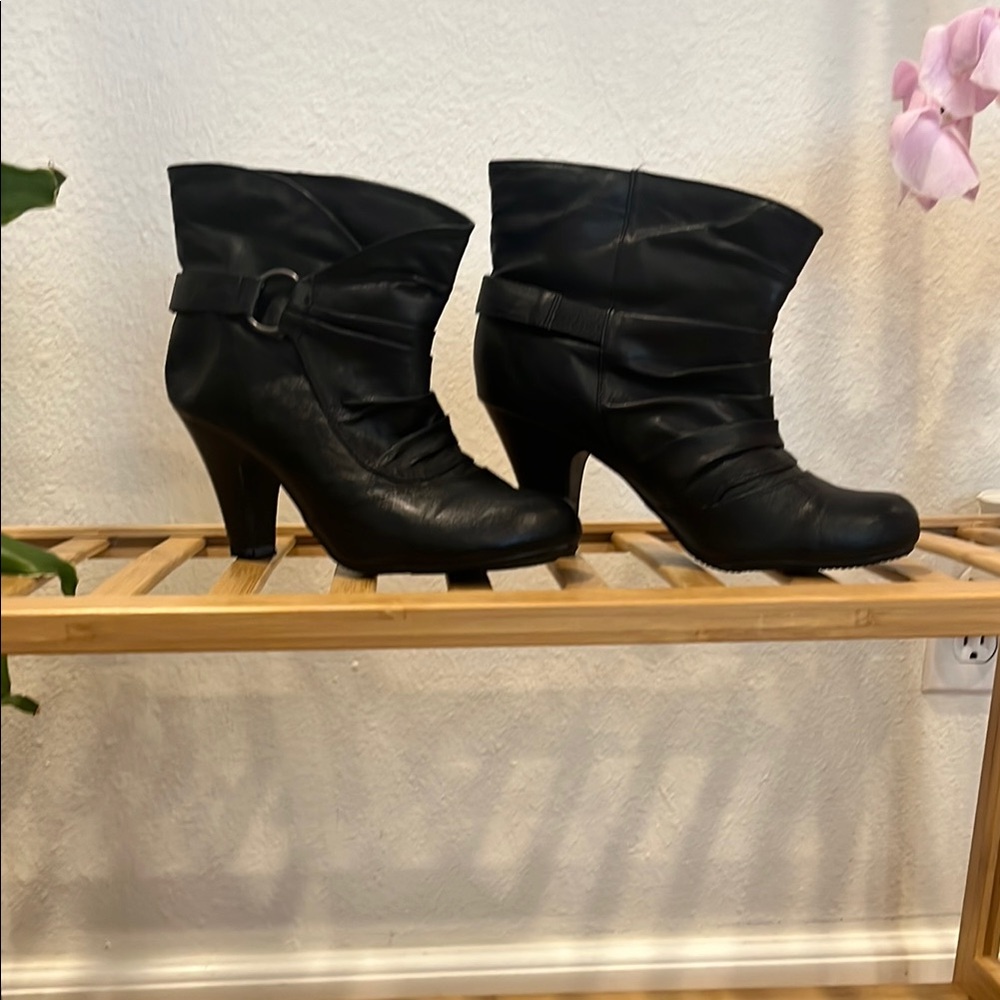 SM New York Black Ankle Boots with Ruched Design